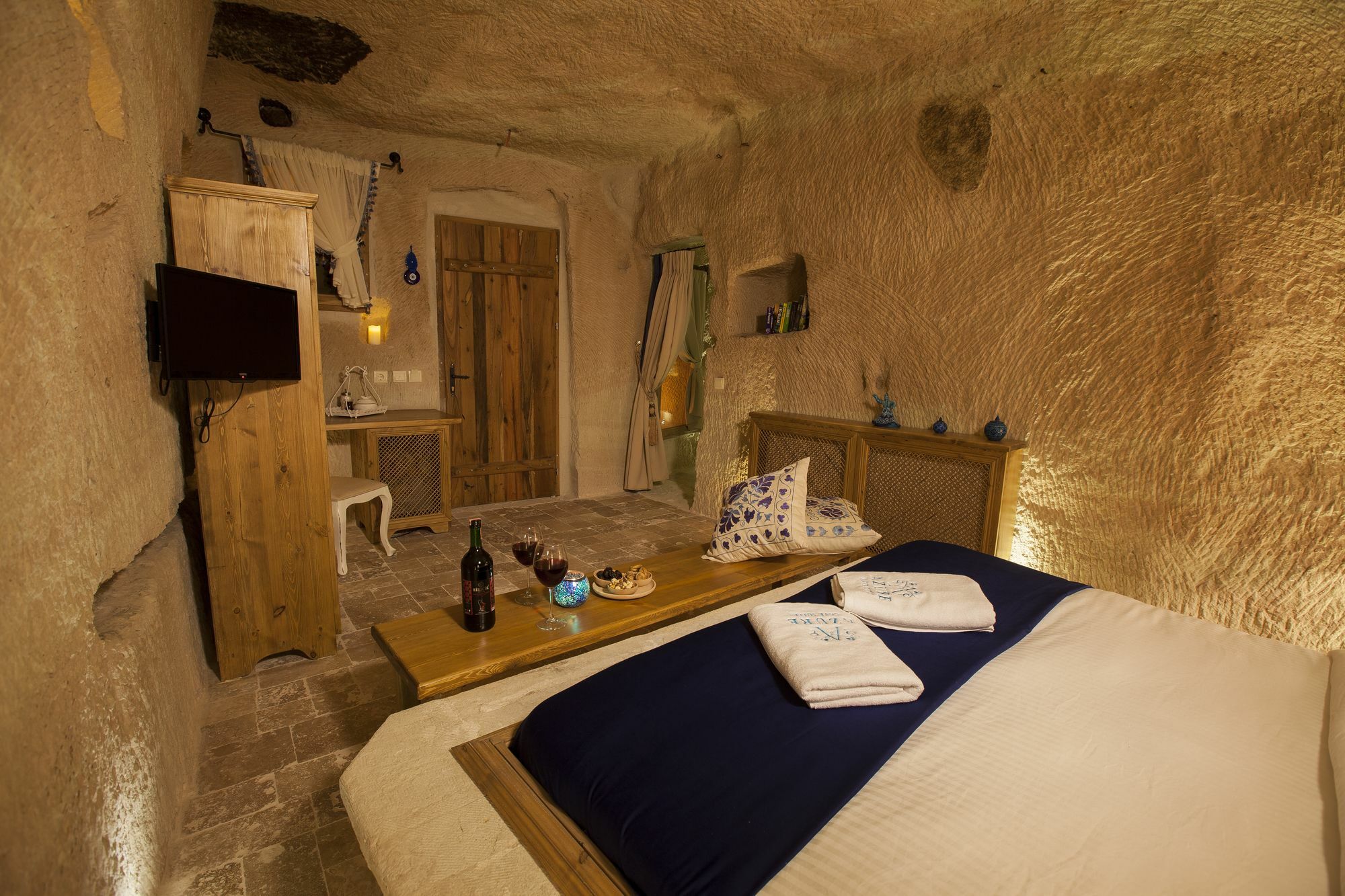 Azure Cave Suites - Cappadocia Гореме Экстерьер фото